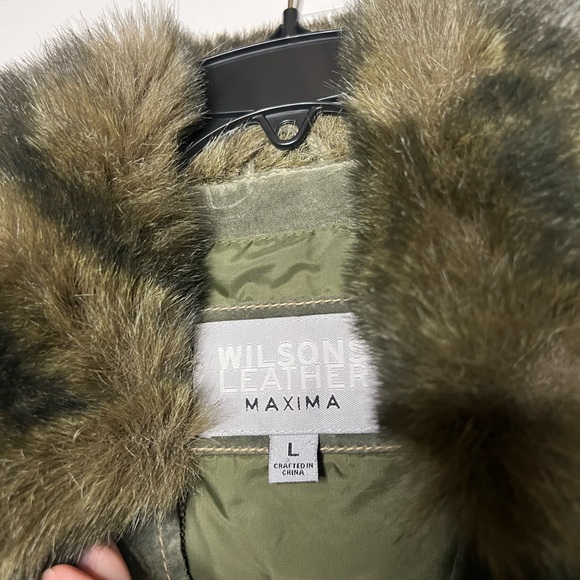 Wilsons Leather Suede Patchwork Camo Vest w/ Faux Fur Collar - Picture 6 of 12